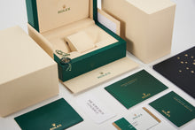 画像をギャラリービューアに読み込む, 【新品】ロレックス GMTマスター II 126715CHNR-0001