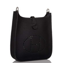 画像をギャラリービューアに読み込む, 【新品】エルメス ブルーインディゴクレマンス エブリンTPMバッグ パラジウム金具