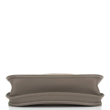 画像をギャラリービューアに読み込む, 【新品】エルメス エトゥープ クレマンス エブリンIII PM バッグ パラジウム金具