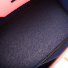 画像をギャラリービューアに読み込む, 【新品】エルメス バーキン 30 ホースシュー スタンプ (HSS) |バイカラー: ローズ アザリーとブルー エレクトリック、エプソム レザー、ブラッシュ ゴールド ハードウェア