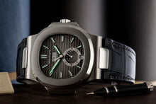 画像をギャラリービューアに読み込む, <transcy>※【NEW】パテックフィリップ ノーチラス 5726A-001</transcy>