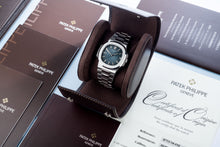 画像をギャラリービューアに読み込む, 【中古】パテック フィリップ ノーチラス 5711/1A-010 「パテックシール」