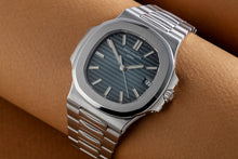 画像をギャラリービューアに読み込む, 【中古】パテック フィリップ ノーチラス 5711/1A-010 「パテックシール」