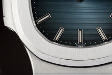 画像をギャラリービューアに読み込む, 【中古】パテック フィリップ ノーチラス 5711/1A-010 「パテックシール」