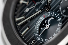 画像をギャラリービューアに読み込む, <transcy>*【中古】パテックフィリップ ノーチラス 5712/1A-001</transcy>