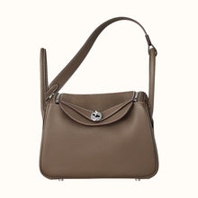 画像をギャラリービューアに読み込む, 【新品】エルメス リンディ26 |エトープ、トリヨンクレマンスレザー、パラジウム金具