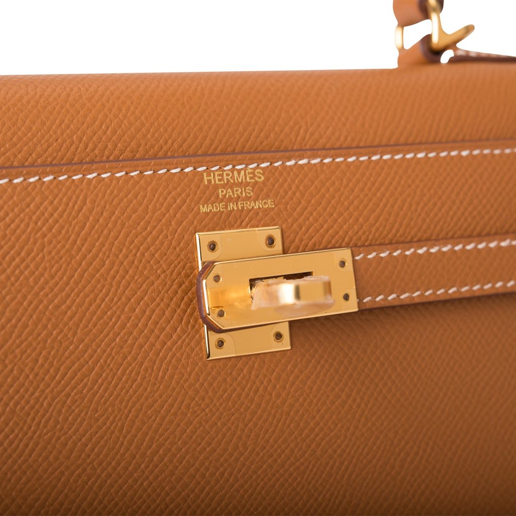 A GOLD EPSOM LEATHER SELLIER KELLY 25 WITH PALLADIUM HARDWARE, HERMÈS, 2021